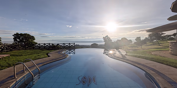 Hotel Pool