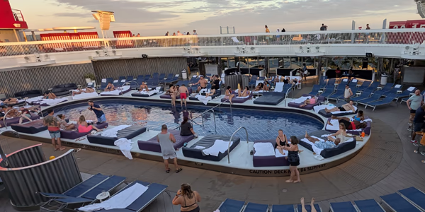 The main Aquatic Club pool on Virgin Voyages